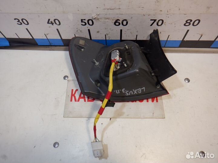 Фонарь задний наружный правый Lexus GS300 GS430