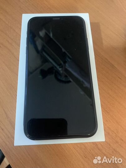 iPhone Xr, 128 ГБ