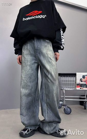 Джинсы Balenciaga