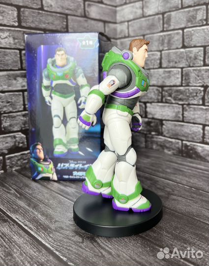 Базз Лайтер Buzz Lightyear 2022 Toy Story