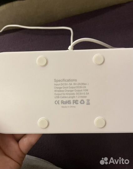 Зарядная док-станция для продуктов Apple