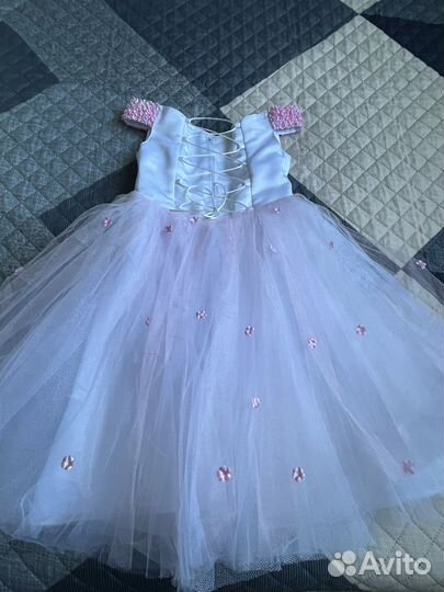 Нарядное платье для девочек