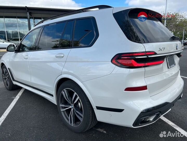 BMW X7 3.0 AT, 2023, 5 500 км