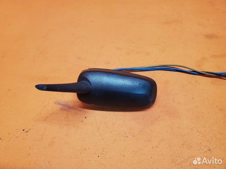 Антенна Hummer H3 2006