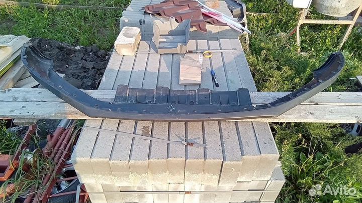 Фольксваген тигуан юбка переднего бампера