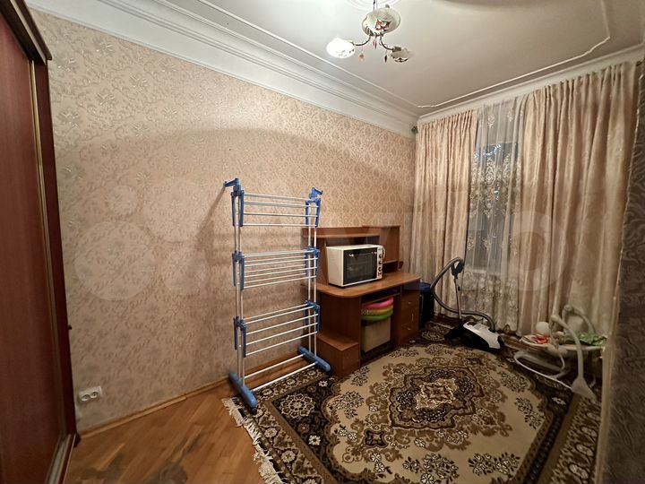 3-к. квартира, 49 м², 1/2 эт.