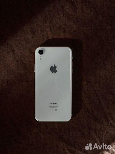 iPhone Xr, 64 ГБ