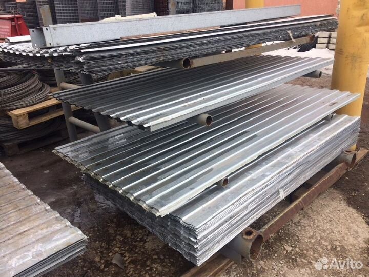 Профнастил с10 некондиция высота 2 Метра в Наличии