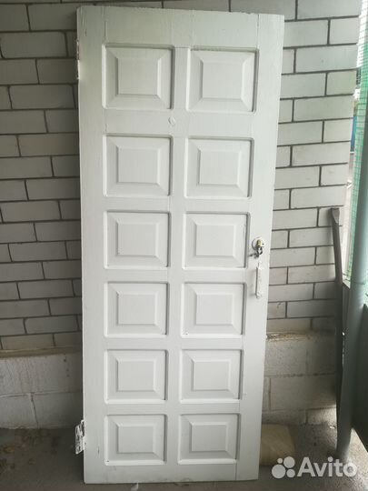 Двери деревянные