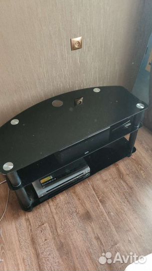 Стеклянная тумба