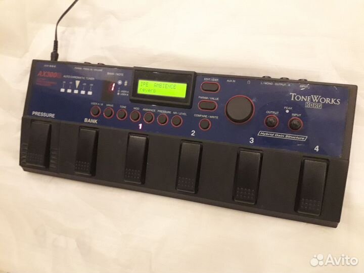 Гитарный процессор Korg AX300G