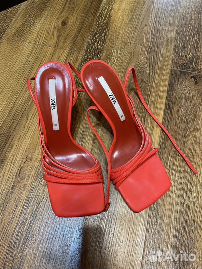 Босоножки zara 39