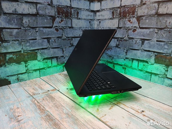 Быстрый ноутбук Acer Intel/8gb/hd graphics