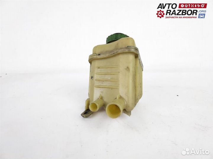 Бачок гидроусилителя VW Touareg 2002-2010