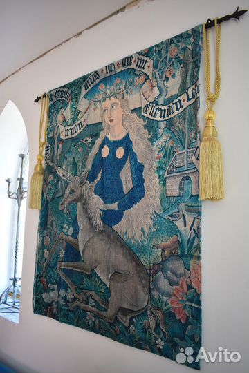 Гобелен -Дикая женщина с единорогом,готика