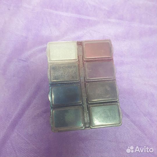 Тени для век