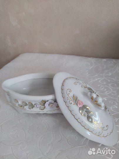 Шкатулка кисловодский фарфор