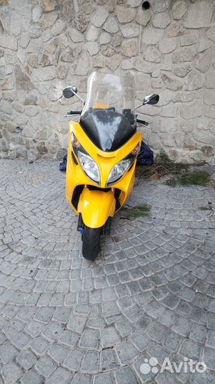 Скутер suzuki skywave 250