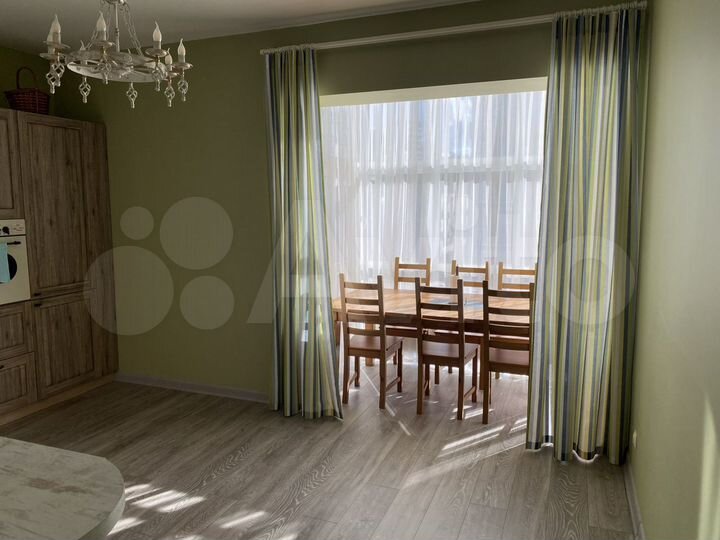 3-к. квартира, 92 м², 3/4 эт.