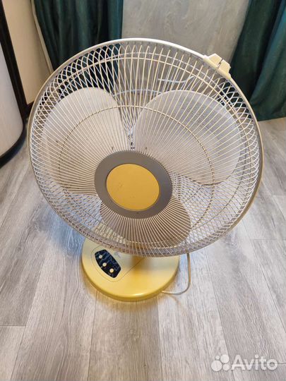 Вентилятор настольный