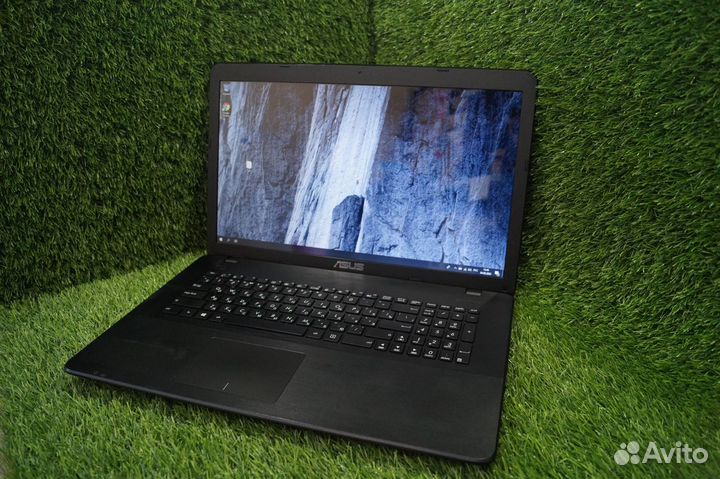 Гигантский asus 4 ядра 8 GB для фильмов и игр