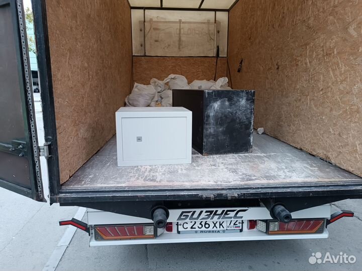 Железный сейф