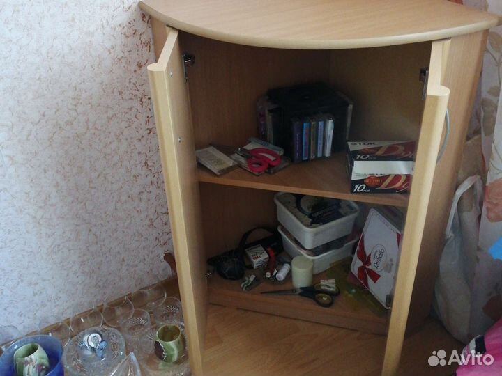 Тумба угловая