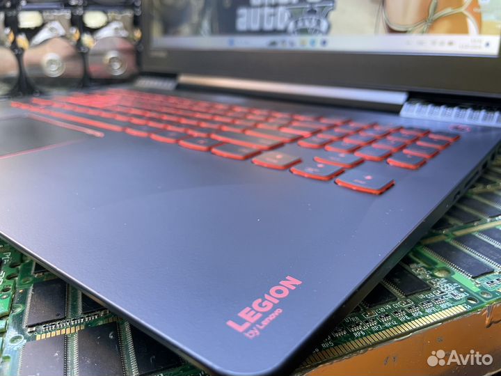 Legion i5-7, GTX1050, ssd128, hdd500, RAM24gb