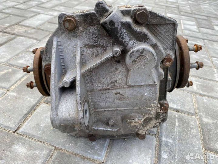 Редуктор заднего моста BMW 3 E46 3.0 2003