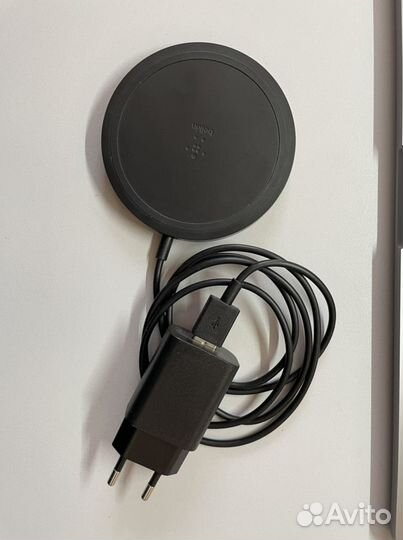 Беспроводная зарядка Belkin