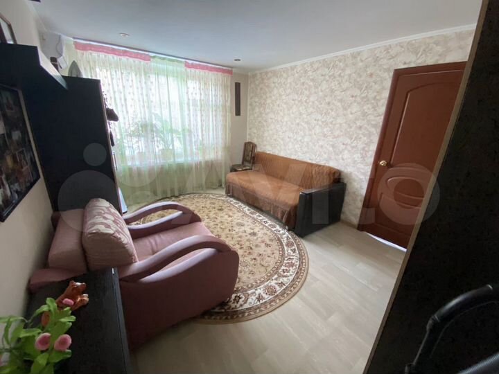 3-к. квартира, 54 м², 3/5 эт.