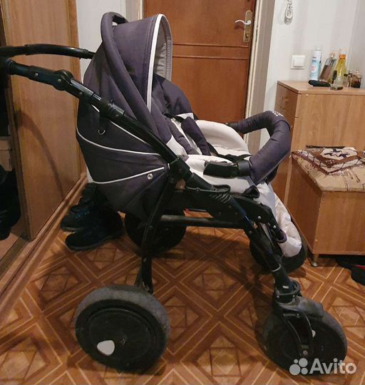 Коляска Zippy 3 в 1