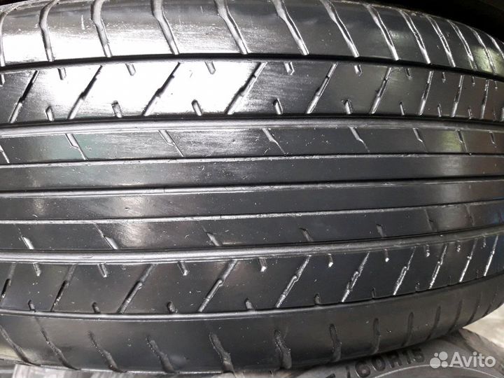 Yokohama A520 215/60 R17