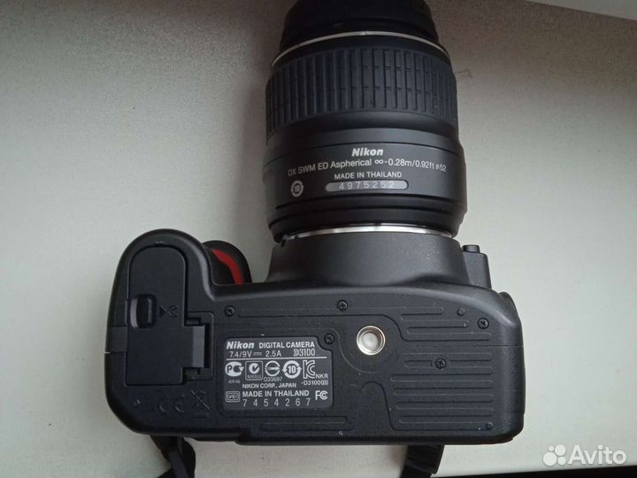 Фотоаппарат Nikon D3100 (пробег 800 кадров)