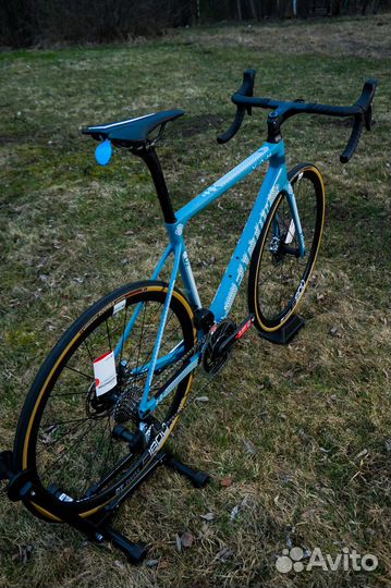 Шоссейный велосипед Factor O2 VAM