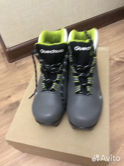 Лыжные ботинки детские