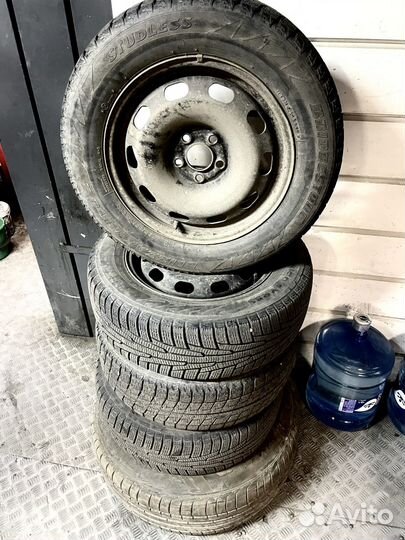 Зимняя резина 195 65 r15 на штампах