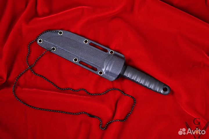 Нож туристический