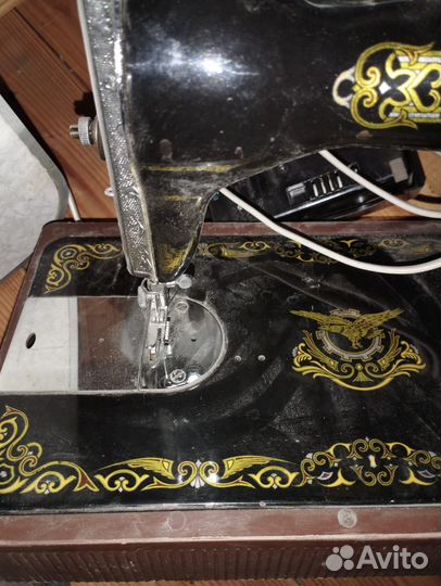 Швейная машинка ying LUN