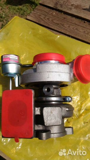 Турбокомпрессор Holset HE221W 4043978 новый