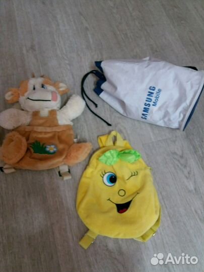 Продам рюкзачки детские