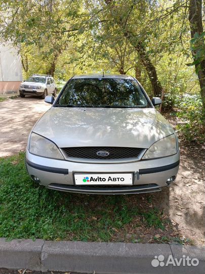 Ford Mondeo 1.8 МТ, 2002, 300 000 км