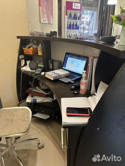 Стойка ресепшн бу