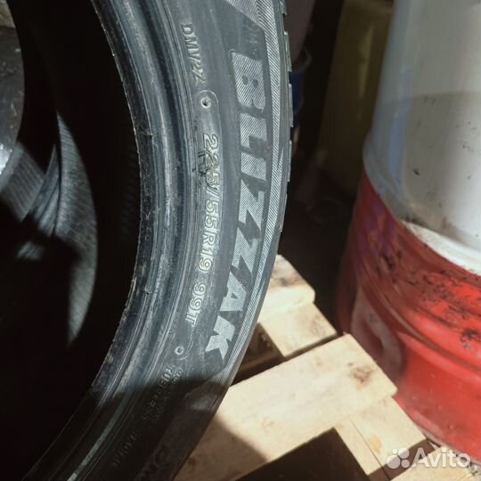 Bridgestone Blizzak Ice 225/55 R19