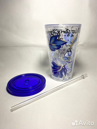 Стакан c трубочкой