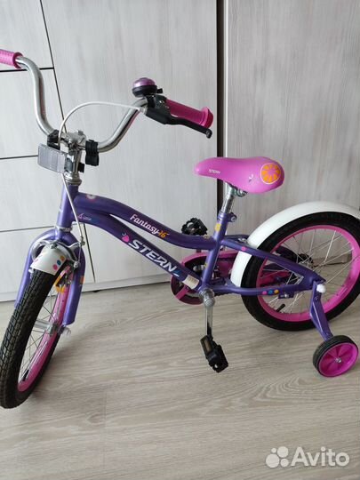 Детский велосипед с ручкой