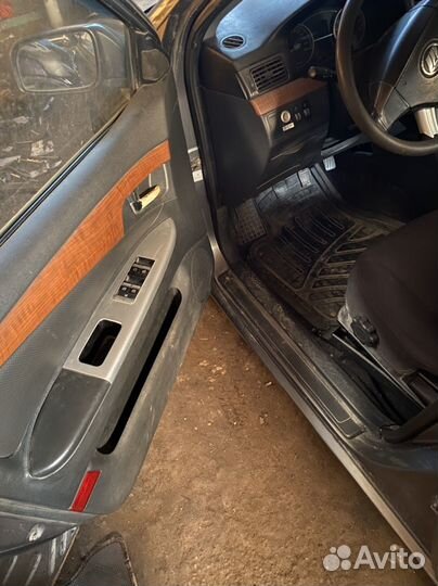 Запчасти салона Lifan Solano 620 2011