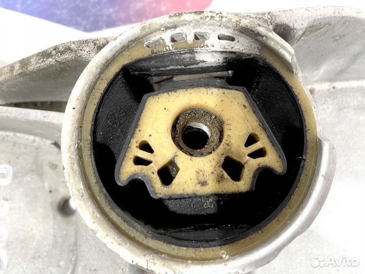 Подрамник передний VAG