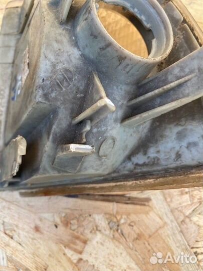 Указатель поворота правый белый Audi 80