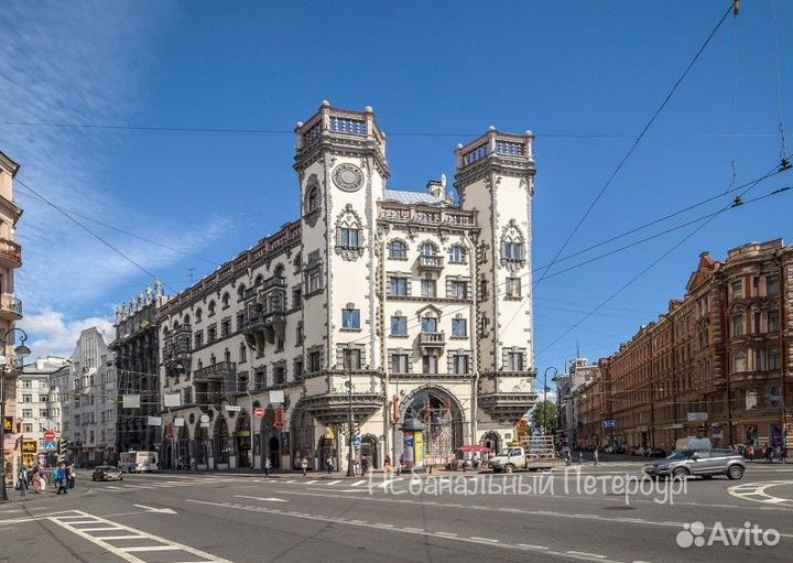 Дворы и парадные Петроградской